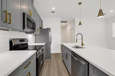 409 Alvia Run Lane, Houston, TX 77018 - Photo 7