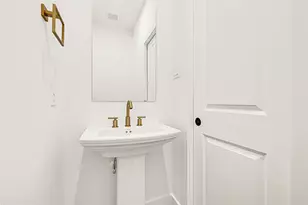 409 Alvia Run Ln, Houston, TX 77018 - Photo 19