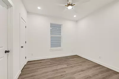 409 Alvia Run Lane, Houston, TX 77018 - Photo 21