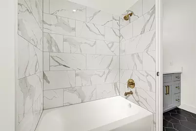 409 Alvia Run Lane, Houston, TX 77018 - Photo 23