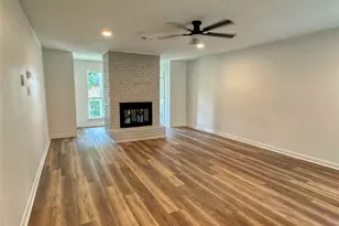 29310 Loddington St, Spring, TX 77386 - Photo 5