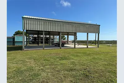 579 County Road 299, Sargent, TX 77414 - Photo 3