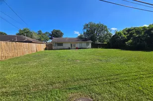 4814 Tidewater Dr, Houston, TX 77045 - Photo 31