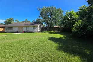 4814 Tidewater Dr, Houston, TX 77045 - Photo 33
