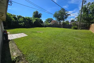 4814 Tidewater Dr, Houston, TX 77045 - Photo 29