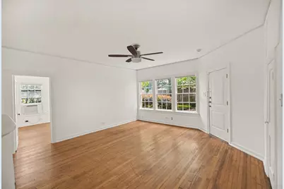 4408 Yoakum Boulevard #1, Houston, TX 77006 - Photo 9