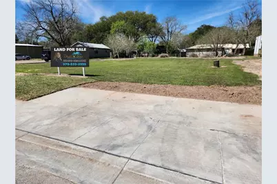 1323 N Alabama Road N, Wharton, TX 77488 - Photo 3