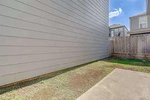 8930 Spring Knoll Forest Dr, Houston, TX 77080 - Photo 29