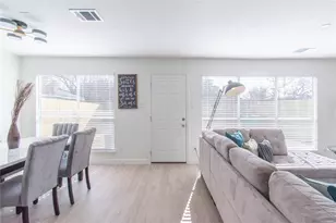 12447 S Rachlin Cir, Houston, TX 77071 - Photo 11