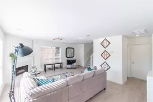 12447 S Rachlin Cir, Houston, TX 77071 - Photo 11