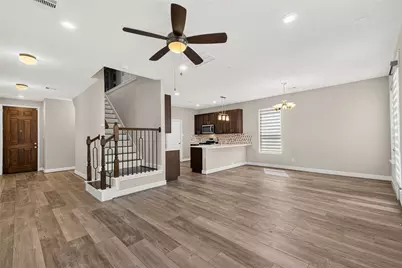 10214 Pinewood Fox Drive, Houston, TX 77080 - Photo 11