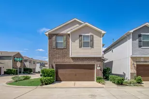 10214 Pinewood Fox Dr, Houston, TX 77080 - Photo 3