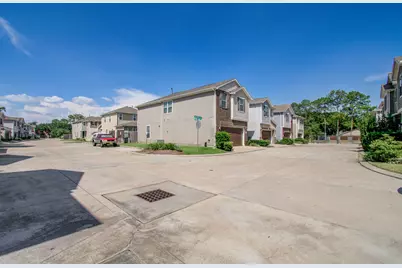 10214 Pinewood Fox Drive, Houston, TX 77080 - Photo 45