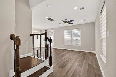 10214 Pinewood Fox Drive, Houston, TX 77080 - Photo 9