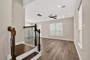 10214 Pinewood Fox Dr, Houston, TX 77080 - Photo 9