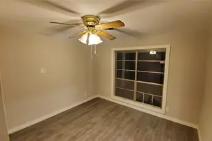 7151 Neff St, Houston, TX 77074 - Photo 25