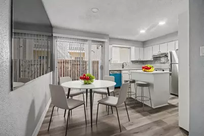 3919 Fairmont Parkway #113, Pasadena, TX 77504 - Photo 3