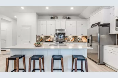 2819 Ravine Bluffs Court, League City, TX 77573 - Photo 15