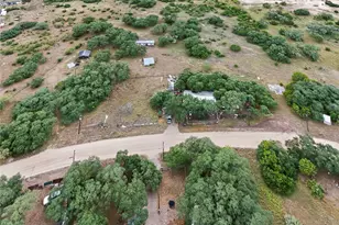 315 Lakeshore Ln Ln, Bandera, TX 78003 - Photo 3