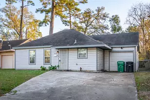 3818 Blodgett St, Houston, TX 77004 - Photo 3