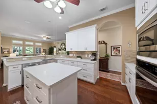 6710 Pinetop Glen Ln, Spring, TX 77379 - Photo 9