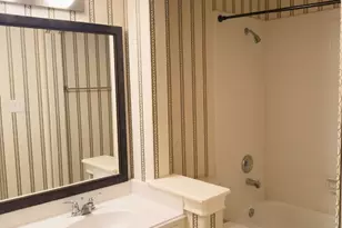 1648 Lakeside Enclave Dr, Houston, TX 77077 - Photo 13