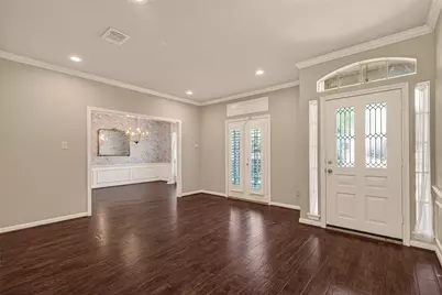 15306 Greenleaf Lane, Houston, TX 77062 - Photo 7