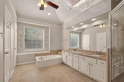 15306 Greenleaf Lane, Houston, TX 77062 - Photo 39