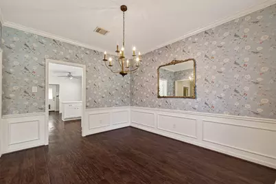 15306 Greenleaf Lane, Houston, TX 77062 - Photo 13