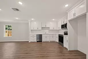 7414 S Hall St, Houston, TX 77028 - Photo 11