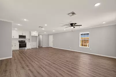 7414 S Hall Street, Houston, TX 77028 - Photo 3