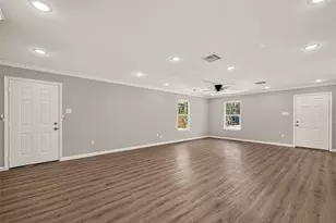 7414 S Hall St, Houston, TX 77028 - Photo 15