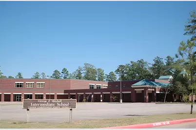 102 N Hollylaurel Circle, The Woodlands, TX 77382 - Photo 33