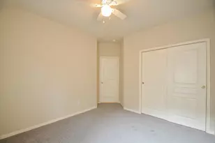 102 N Holly Laurel Cir, The Woodlands, TX 77382 - Photo 27