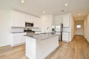 2530 Ocean Jasper Dr, Iowa Colony, TX 77583 - Photo 13