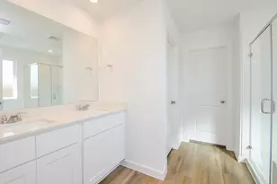 2530 Ocean Jasper Dr, Iowa Colony, TX 77583 - Photo 3