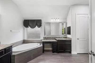 3920 Pinecrest Peak Drive, Spring, TX 77386 - Photo 37