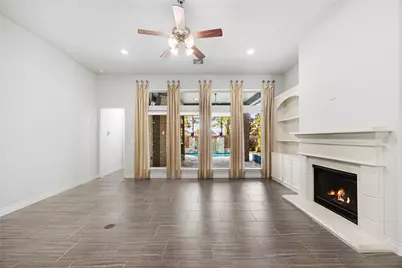 3920 Pinecrest Peak Drive, Spring, TX 77386 - Photo 25