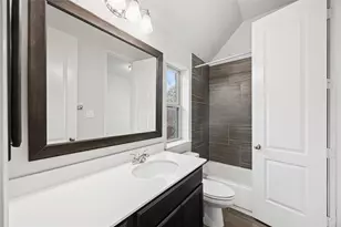 3920 Pinecrest Peak Dr, Spring, TX 77386 - Photo 13