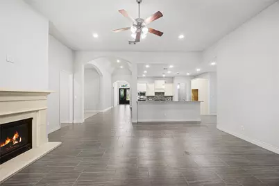 3920 Pinecrest Peak Drive, Spring, TX 77386 - Photo 29