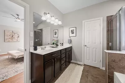 10045 Hillside Bayou Dr, Houston, TX 77080 - Photo 13