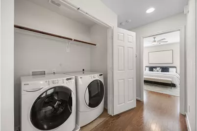 10045 Hillside Bayou Dr, Houston, TX 77080 - Photo 17