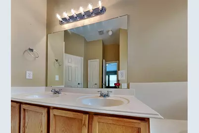 719 Chase View Drive, Bacliff, TX 77518 - Photo 9