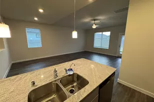 18731 Frost Ridge Dr, Crosby, TX 77532 - Photo 9