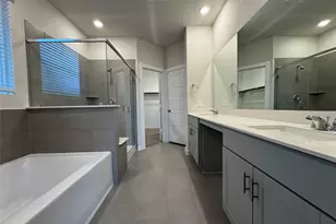 18731 Frost Ridge Dr, Crosby, TX 77532 - Photo 11