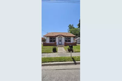417 E Jack Street, Baytown, TX 77520 - Photo 1