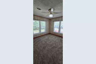 417 E Jack Street, Baytown, TX 77520 - Photo 17