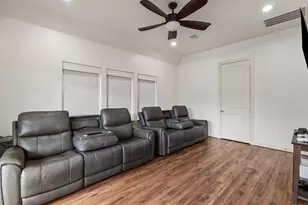 1337 W 24th St, Houston, TX 77008 - Photo 29