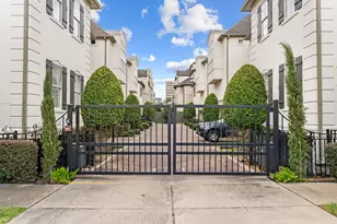 1337 W 24th St, Houston, TX 77008 - Photo 33
