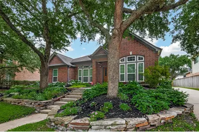 1310 Mill Stream Court, Sugar Land, TX 77479 - Photo 3